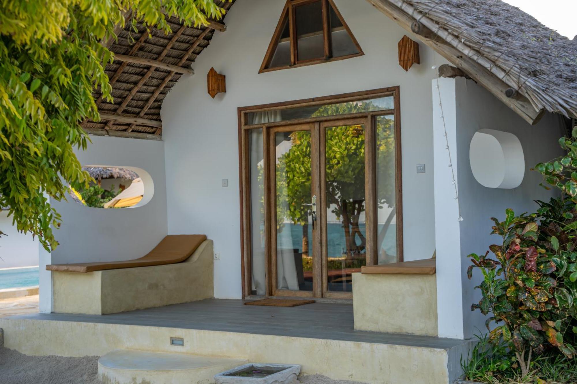 Juana Ocean Villas Makunduchi Exterior photo